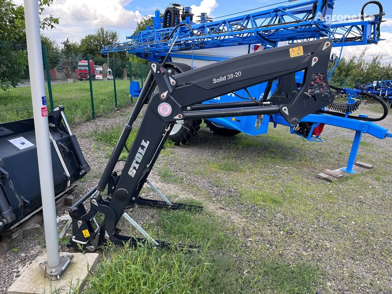 new Stoll Solid 3820P front loader