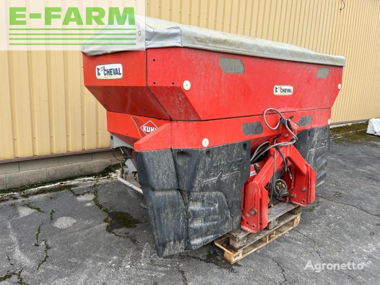 axis 40.1 w t25 mounted fertilizer spreader