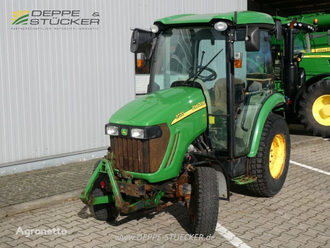 John Deere 3720 mini tractor