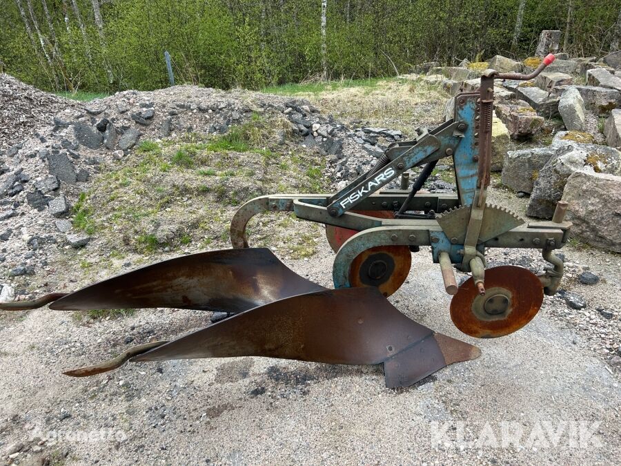 Fiskars KH213 plough