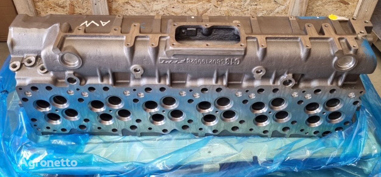 FPT 5802199528 5801372235 cylinder head for wheel tractor