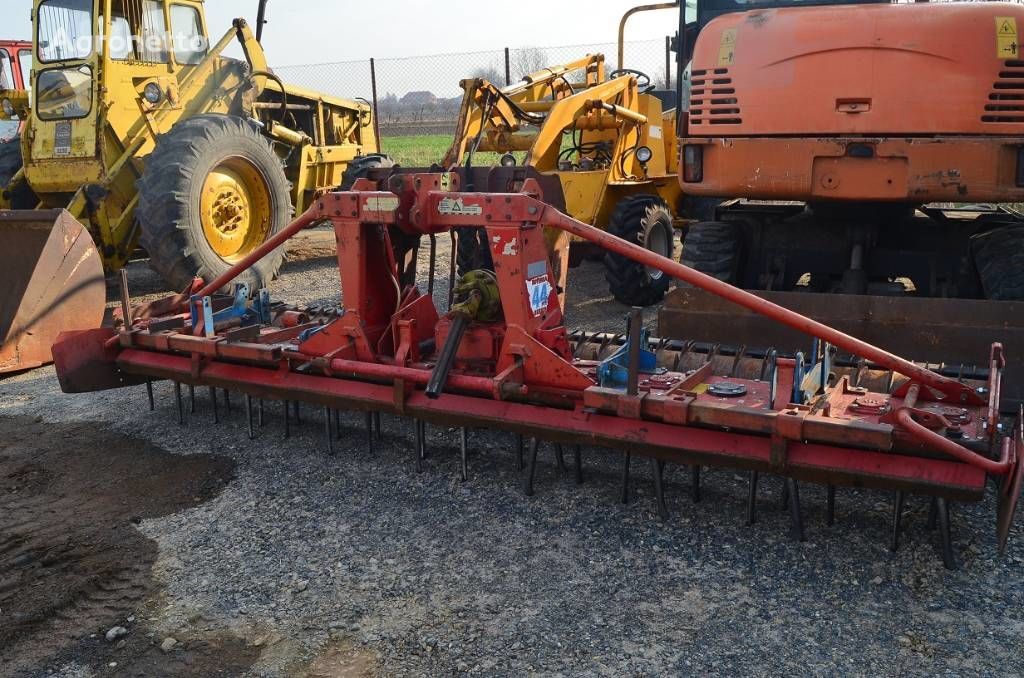 Lely Roterra power harrow