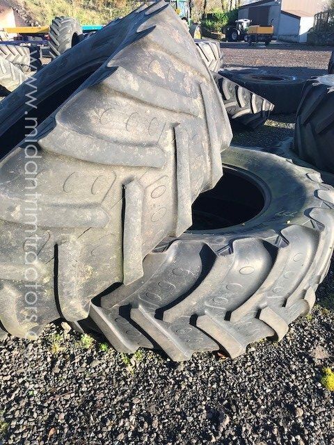BKT 580/70 R 38 tractor tire