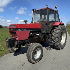 Case IH 1690 wheel tractor