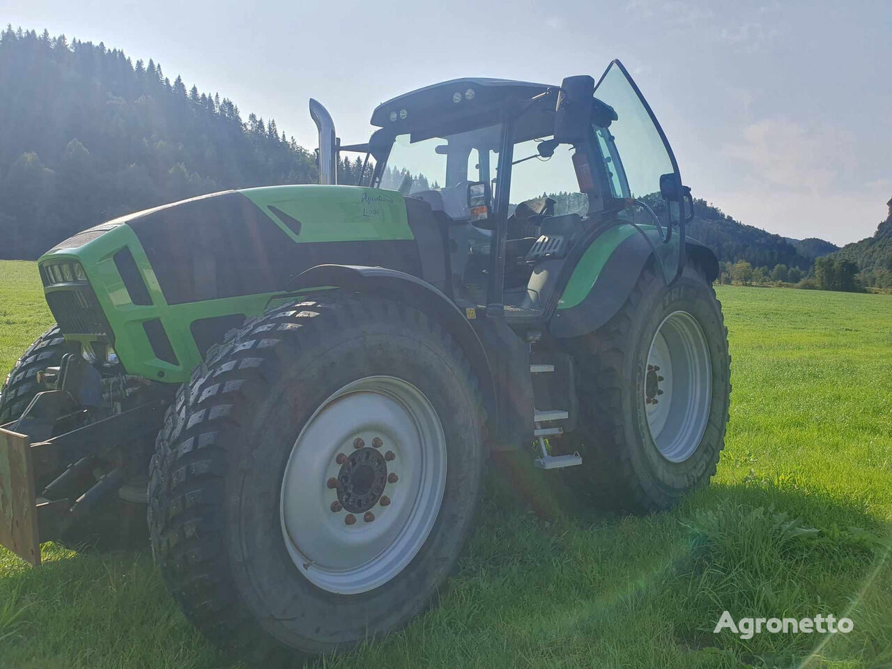 Deutz-Fahr L730 wheel tractor