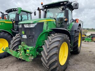 John Deere 7290R wheel tractor