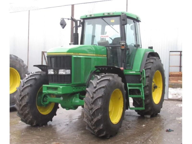 John Deere 7800 wheel tractor