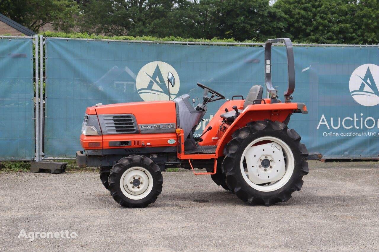 Kubota GL240 wheel tractor