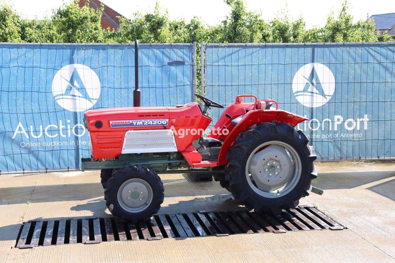 Yanmar YM2420D wheel tractor